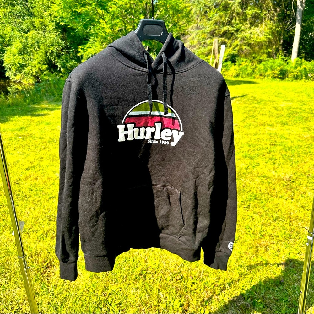Hurley Black hoodie, Size L.